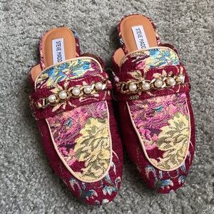 Steven Madden Musk - Women’s Flats